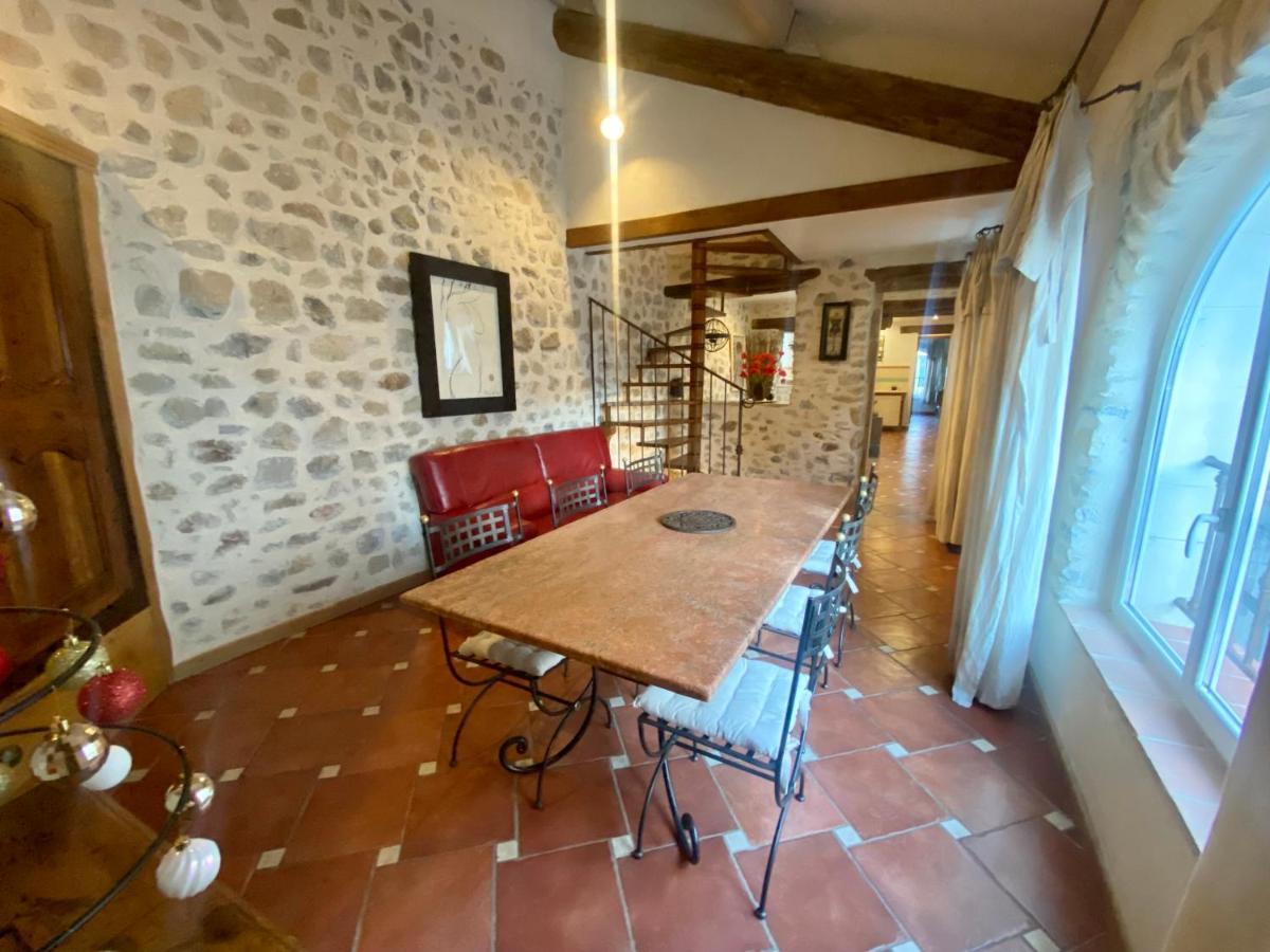 Gite De Groupe 9Ch Ou 3 Gites Independants De 3Ch - Patio Et Piscine Interieure Chauffee Toute L'Annee ヴァロン・ポン・ダルク エクステリア 写真