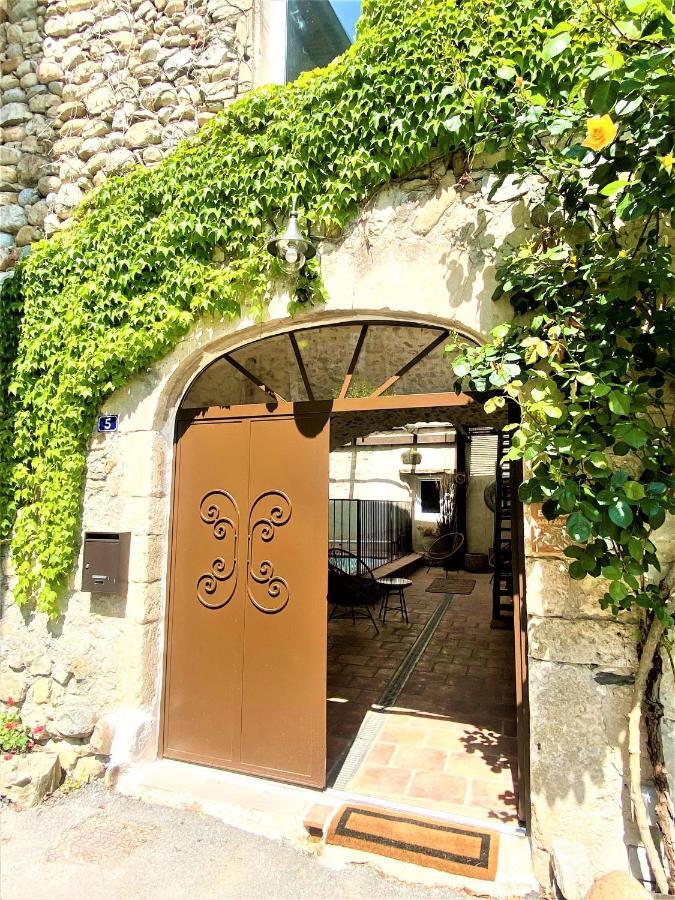Gite De Groupe 9Ch Ou 3 Gites Independants De 3Ch - Patio Et Piscine Interieure Chauffee Toute L'Annee ヴァロン・ポン・ダルク エクステリア 写真