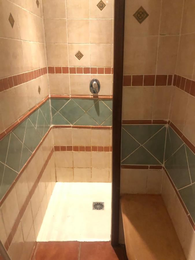 Gite De Groupe 9Ch Ou 3 Gites Independants De 3Ch - Patio Et Piscine Interieure Chauffee Toute L'Annee ヴァロン・ポン・ダルク エクステリア 写真