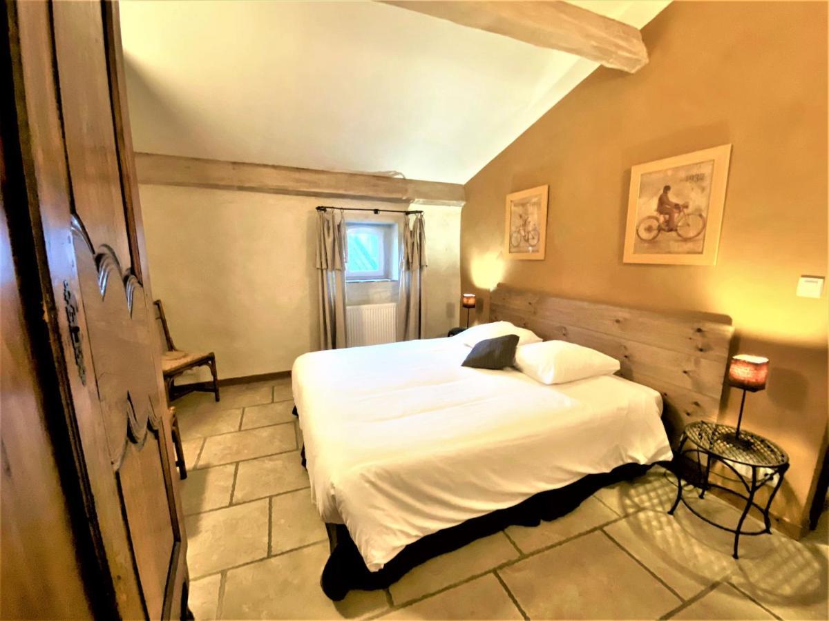 Gite De Groupe 9Ch Ou 3 Gites Independants De 3Ch - Patio Et Piscine Interieure Chauffee Toute L'Annee ヴァロン・ポン・ダルク エクステリア 写真