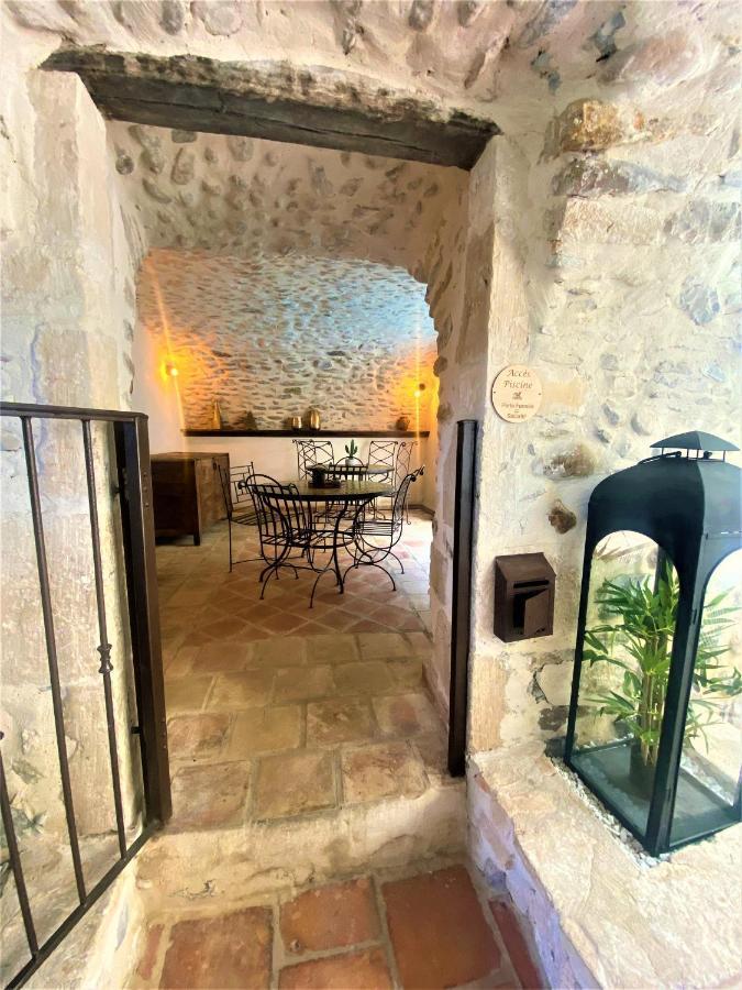 Gite De Groupe 9Ch Ou 3 Gites Independants De 3Ch - Patio Et Piscine Interieure Chauffee Toute L'Annee ヴァロン・ポン・ダルク エクステリア 写真