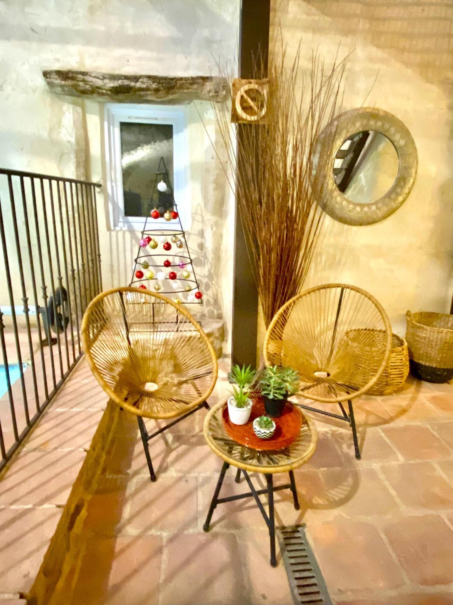 Gite De Groupe 9Ch Ou 3 Gites Independants De 3Ch - Patio Et Piscine Interieure Chauffee Toute L'Annee ヴァロン・ポン・ダルク エクステリア 写真